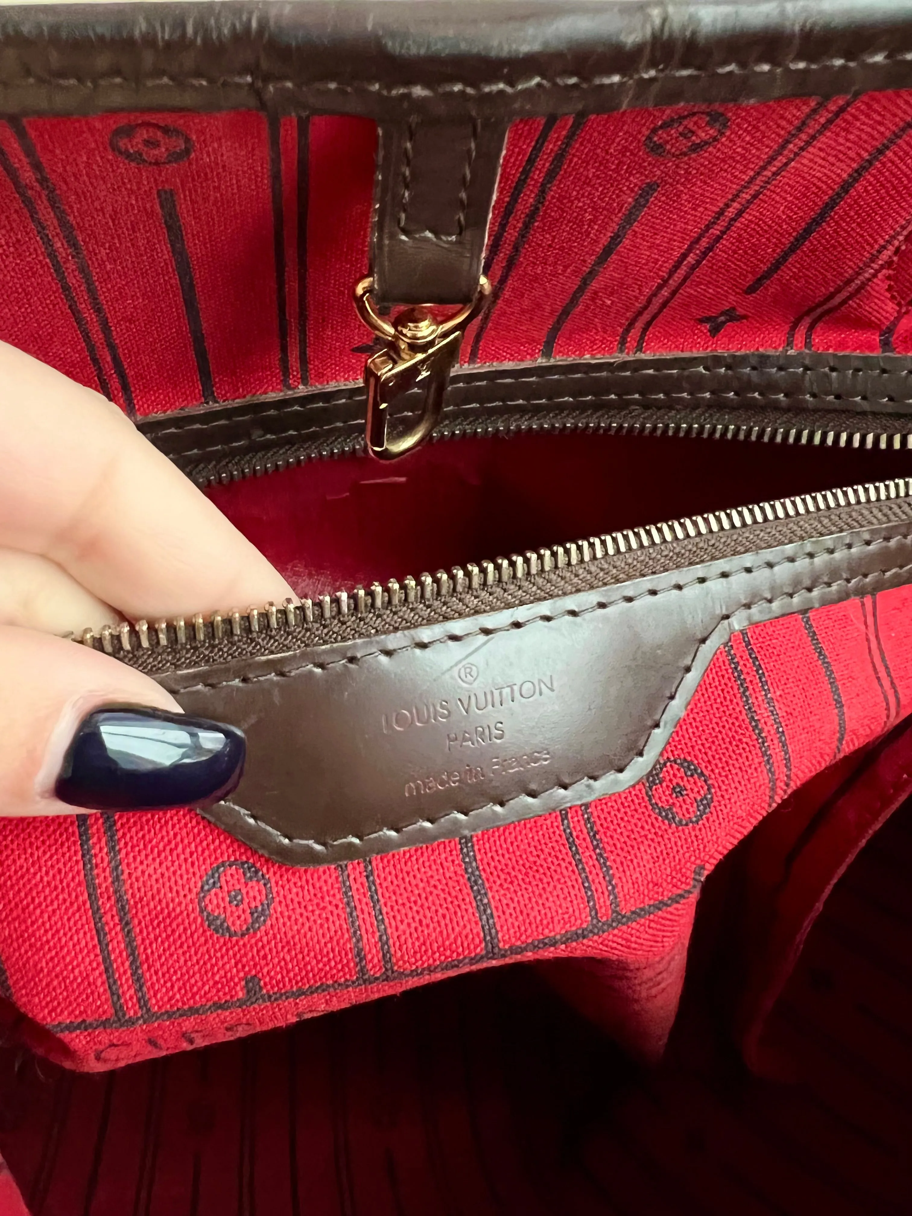 Louis Vuitton Neverfull Bag