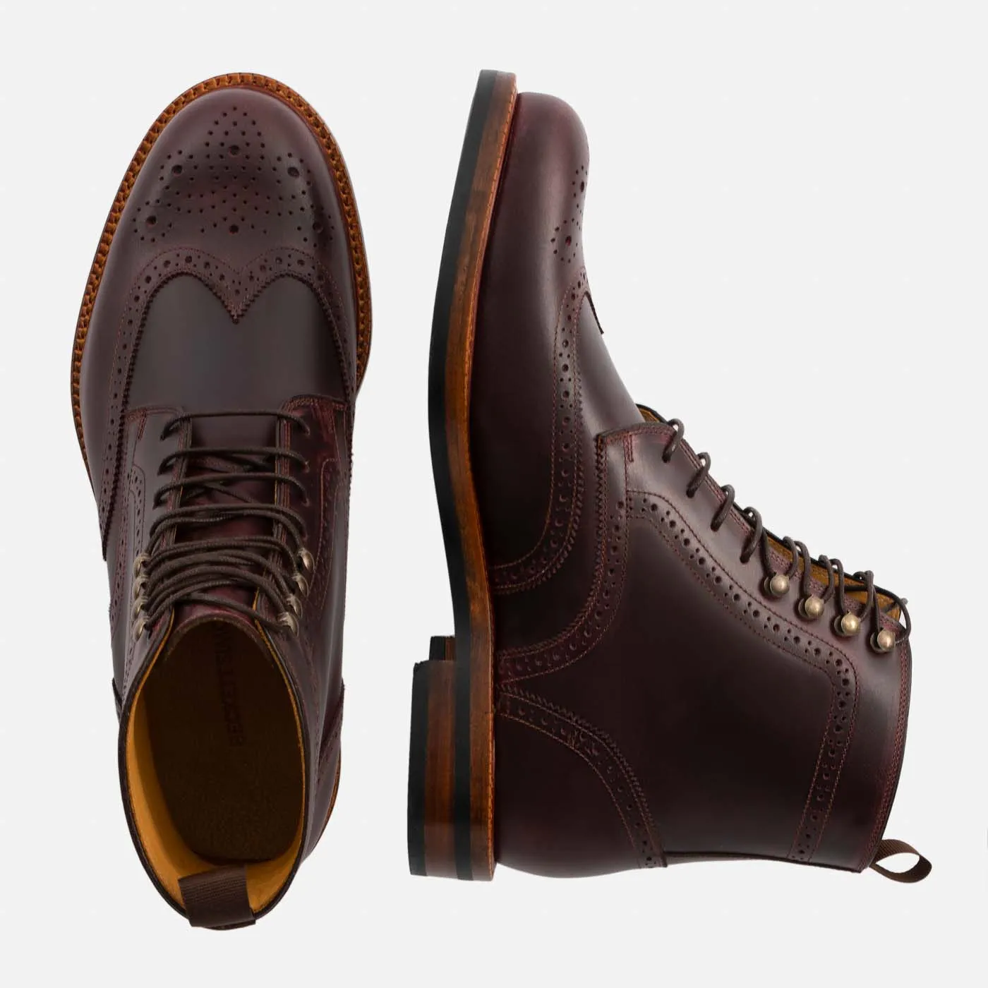 Nolan Brogue Boots - Pull-Up - Men's